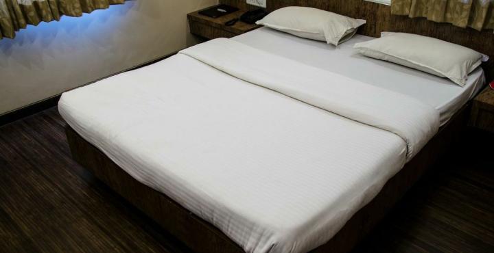 Hotel Lee Grand